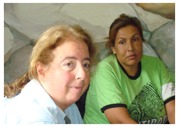 Claudia Korol junto a Lohana Berkins